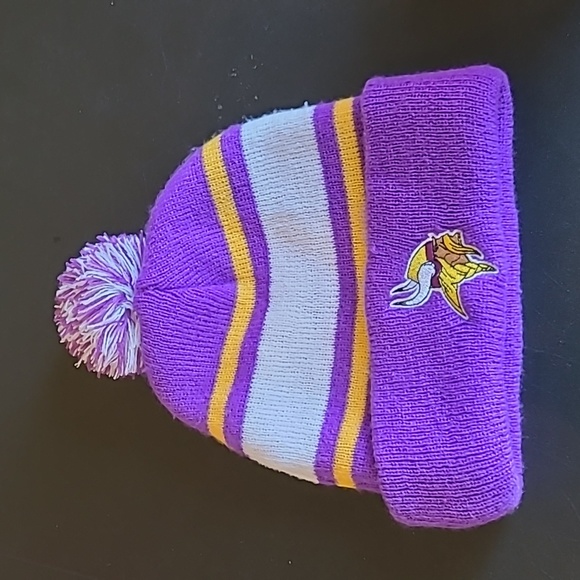 Budweiser Other - Minnesota Vikings NFL Pom Beanie toque